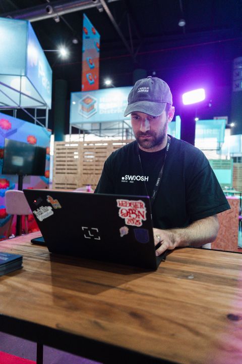 Thibaud at a Web3 conference
